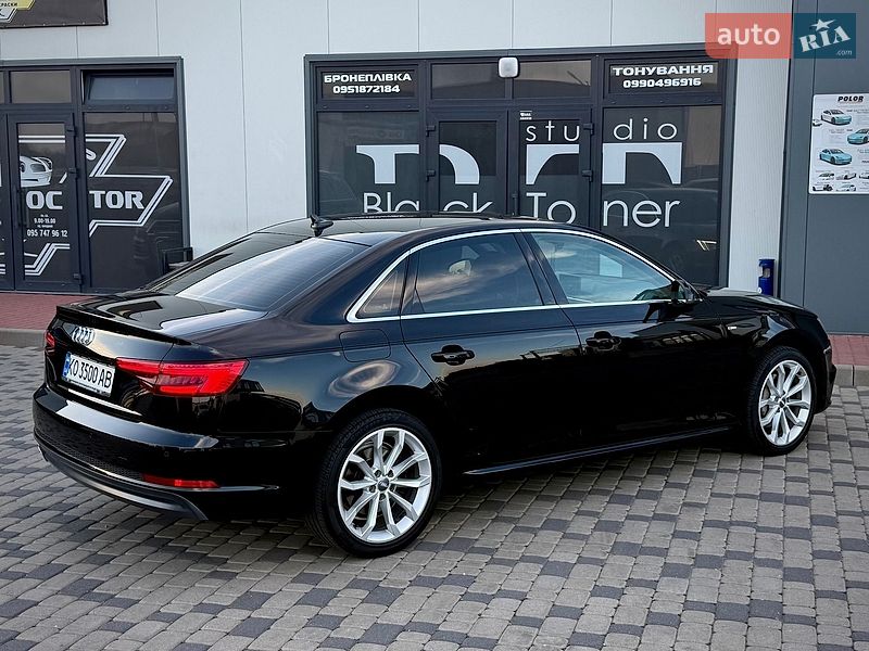 Седан Audi A4 2016 в Мукачево