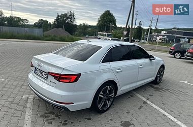 Седан Audi A4 2019 в Самборе
