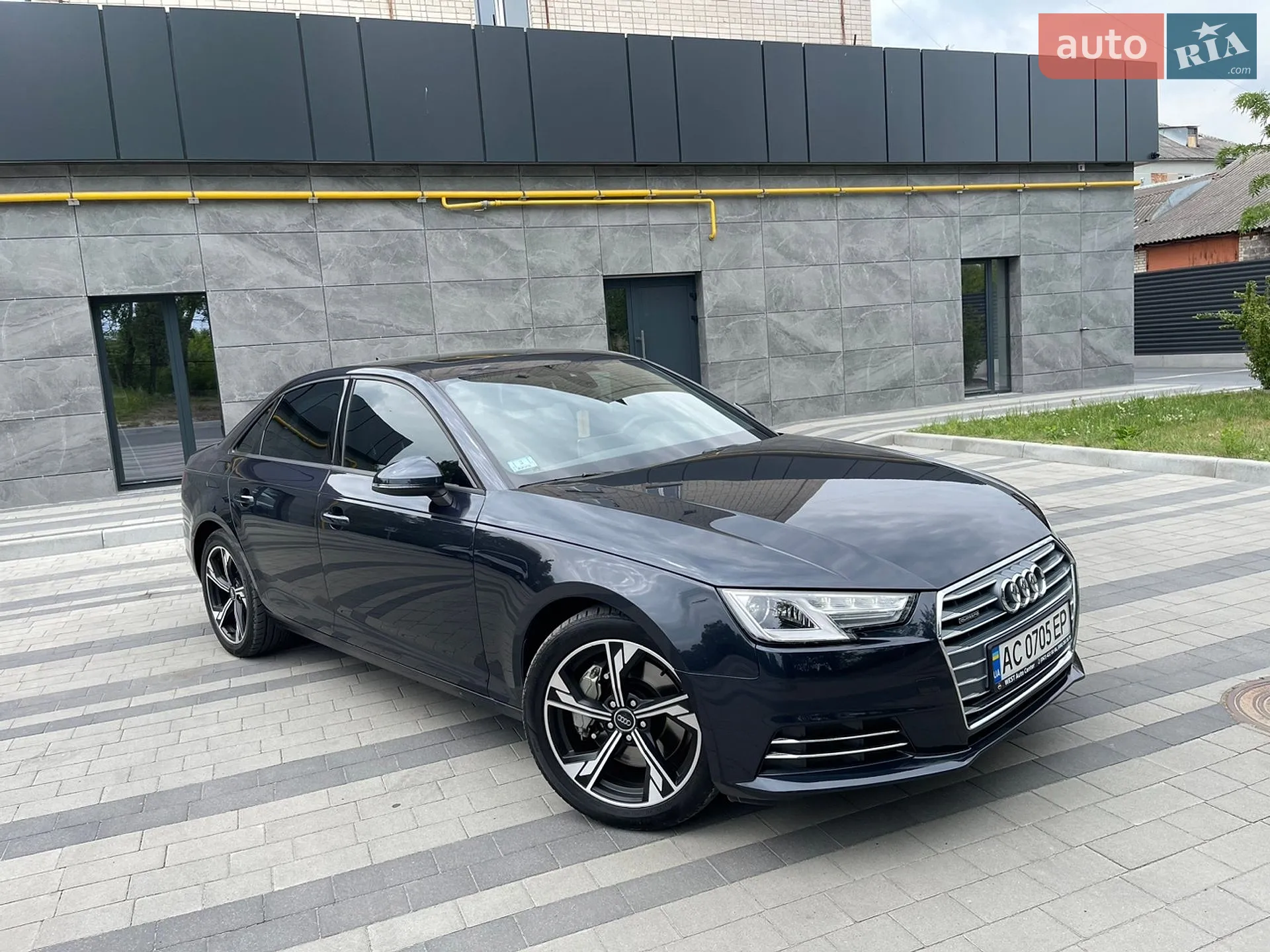 2016 Audi A4 - мініатюра 10