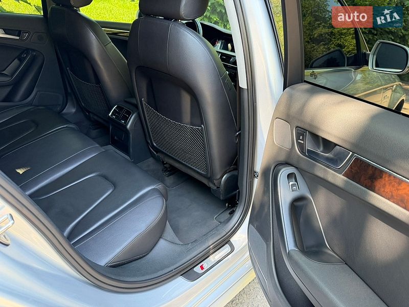 Седан Audi A4 2013 в Коломые