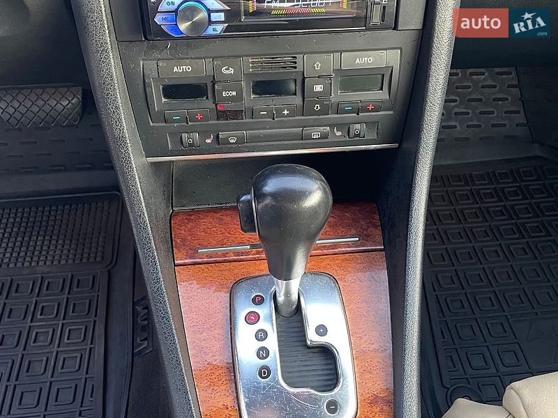 Кабриолет Audi A4 2004 в Виннице