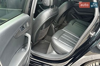 Седан Audi A4 2016 в Киеве