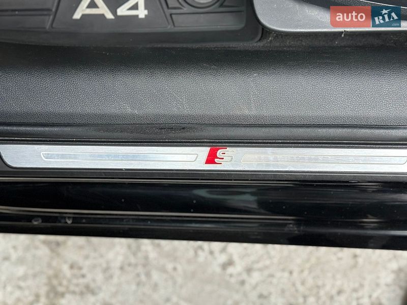 Седан Audi A4 2016 в Киеве