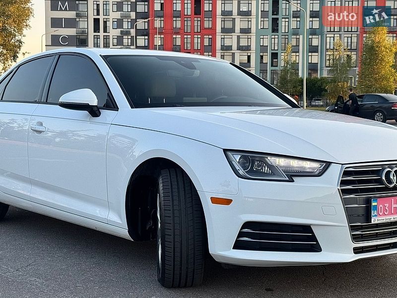 Седан Audi A4 2017 в Києві