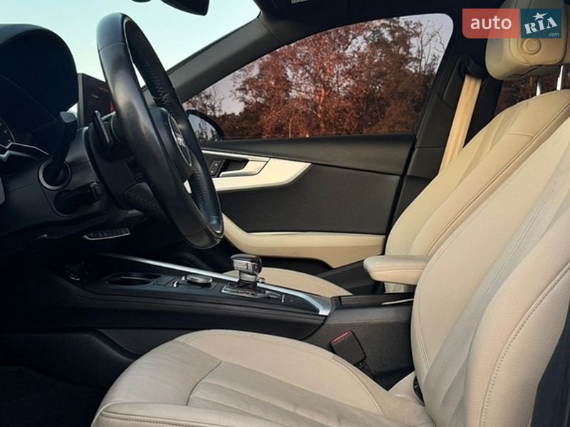 Седан Audi A4 2017 в Києві