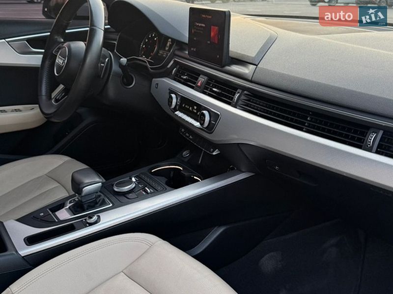 Седан Audi A4 2017 в Києві