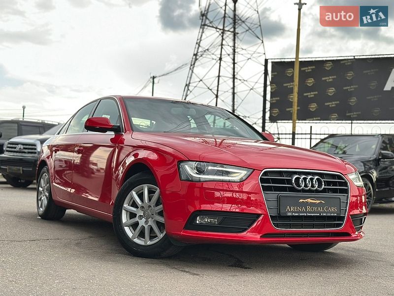 Седан Audi A4 2014 в Харькове