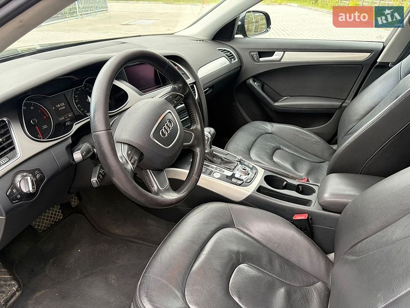 Седан Audi A4 2013 в Тлумаче