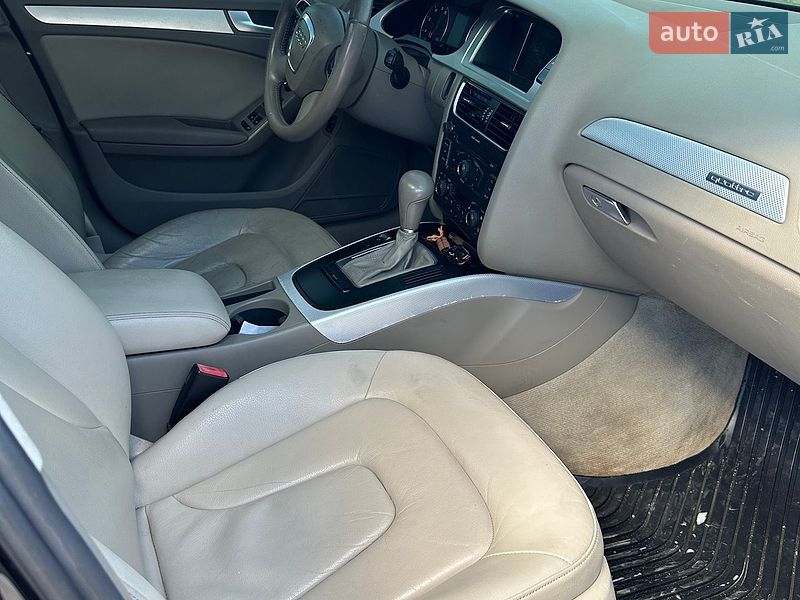 Седан Audi A4 2009 в Киеве