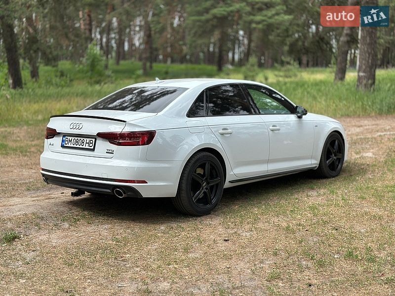 Седан Audi A4 2017 в Сумах