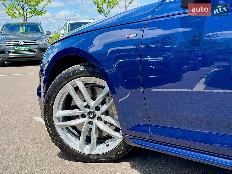 Седан Audi A4 2016 в Києві