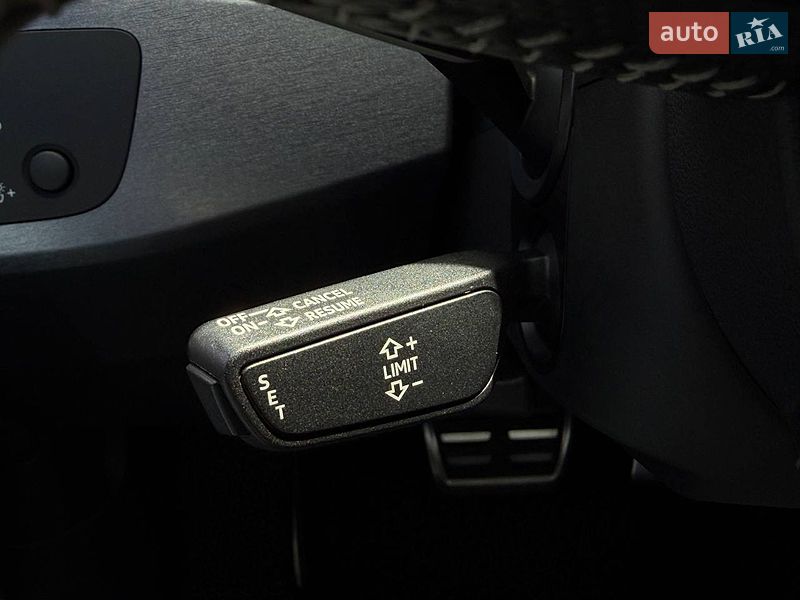 Седан Audi A4 2016 в Києві