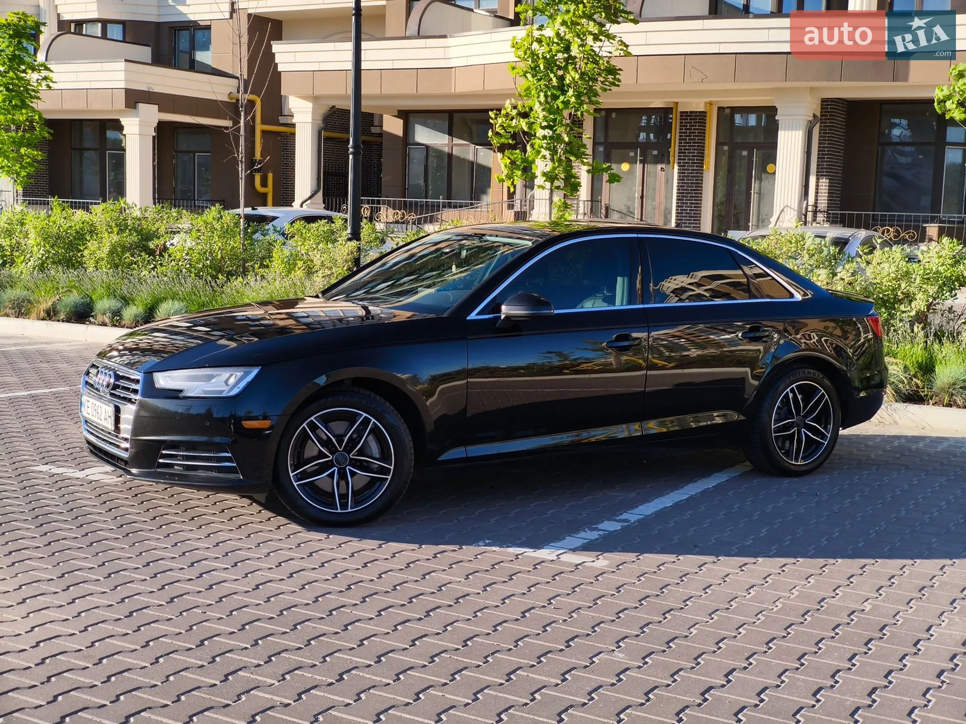 2017 Audi A4 - фото 1
