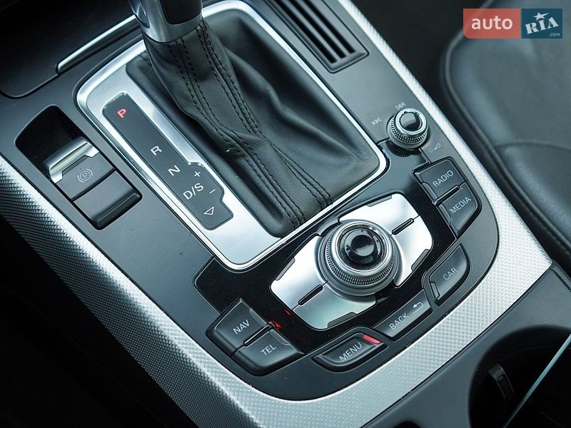 Універсал Audi A4 2015 в Одесі
