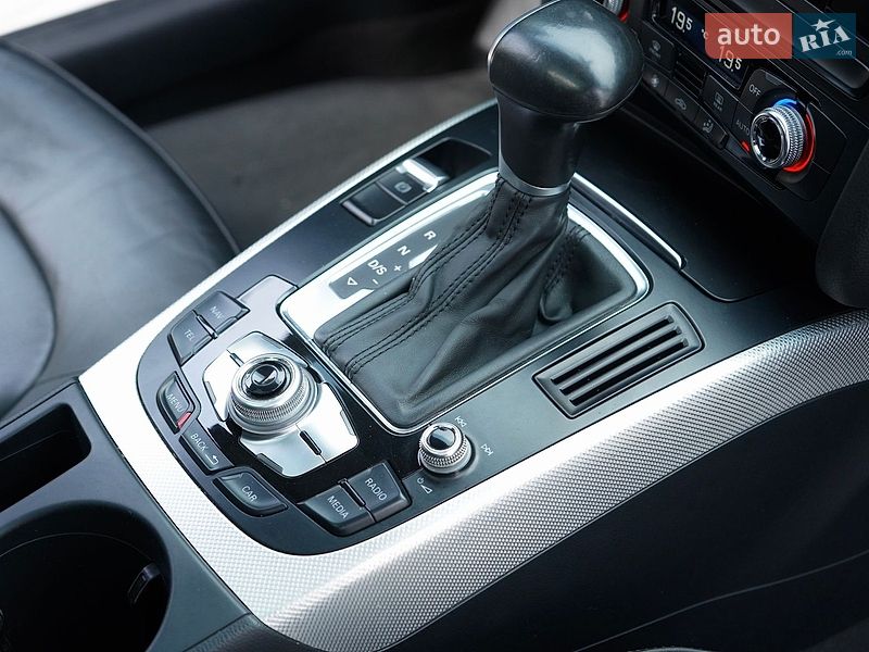 Універсал Audi A4 2015 в Одесі