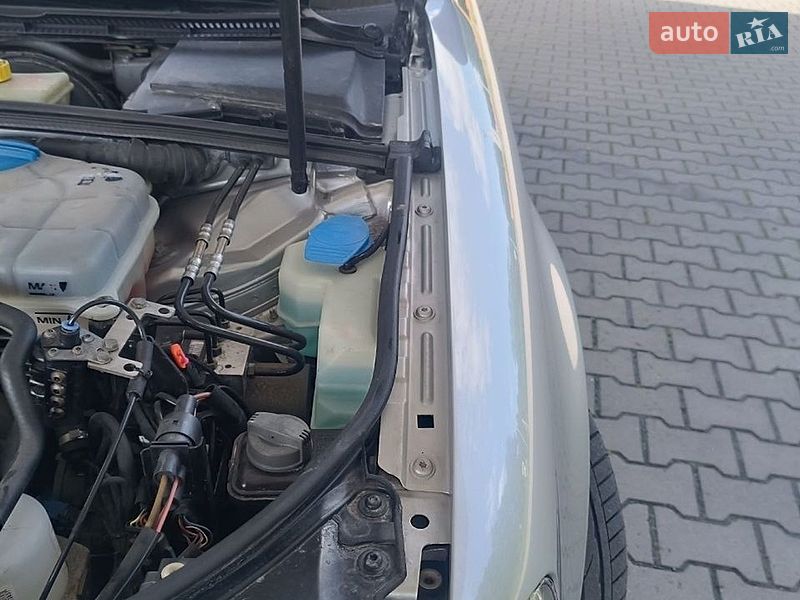 Седан Audi A4 2005 в Красилове