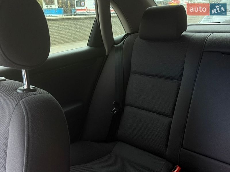Седан Audi A4 2002 в Вінниці