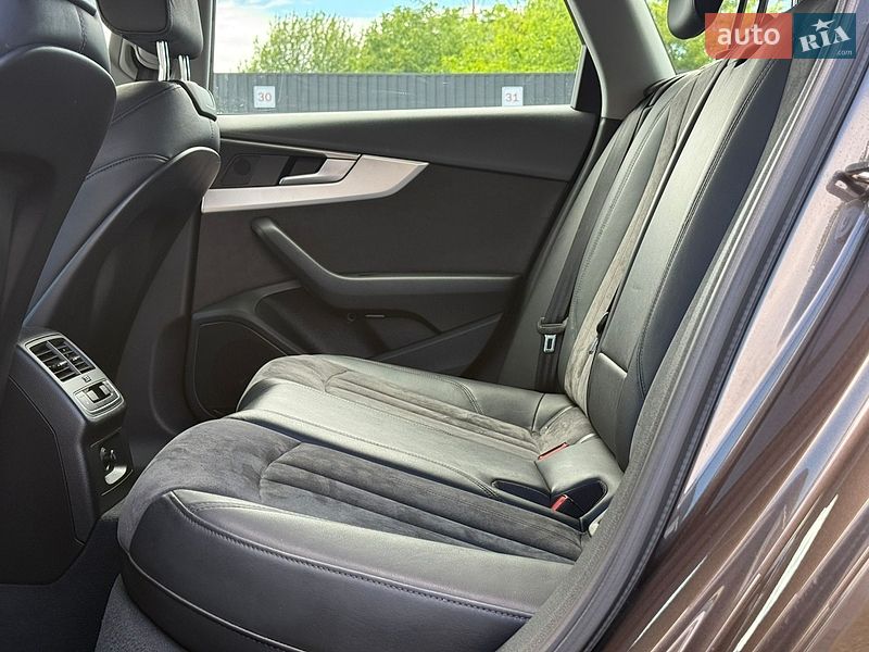 Універсал Audi A4 2019 в Луцьку