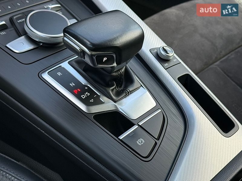 Універсал Audi A4 2019 в Луцьку