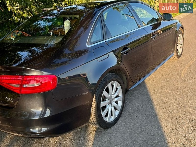Седан Audi A4 2014 в Одесі