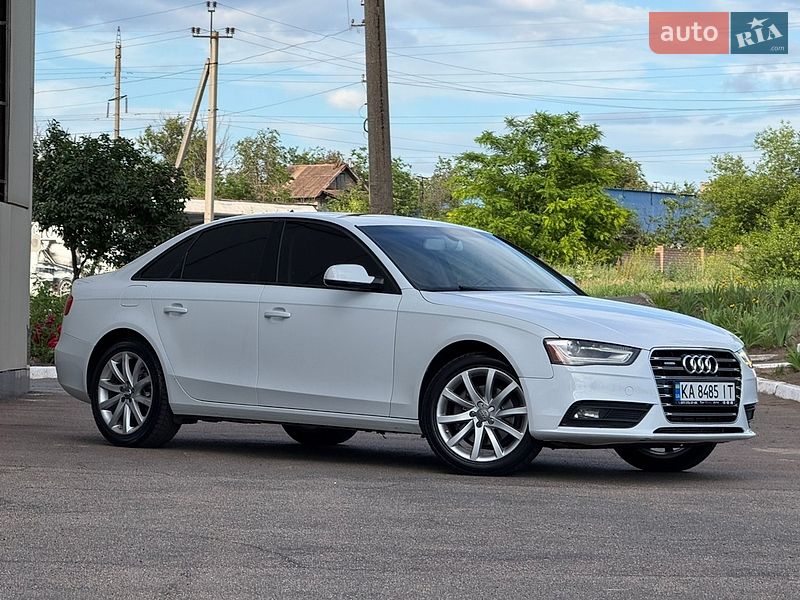 Седан Audi A4 2013 в Кривому Розі