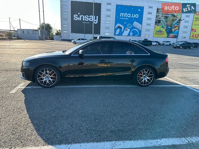 Седан Audi A4 2009 в Черновцах