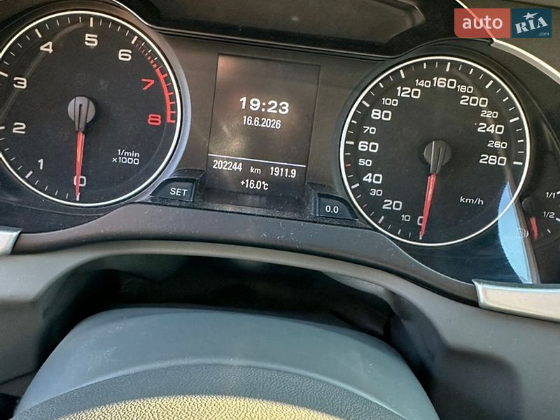 Седан Audi A4 2009 в Черновцах