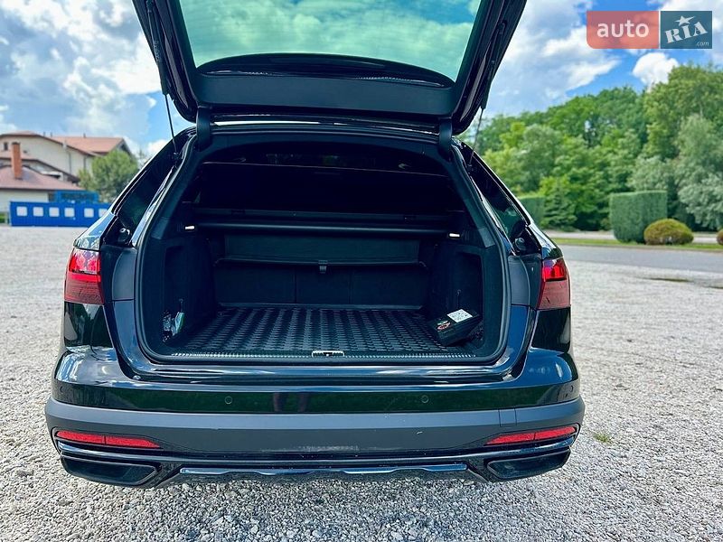 Универсал Audi A4 2022 в Днепре