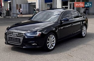 Седан Audi A4 2013 в Одессе