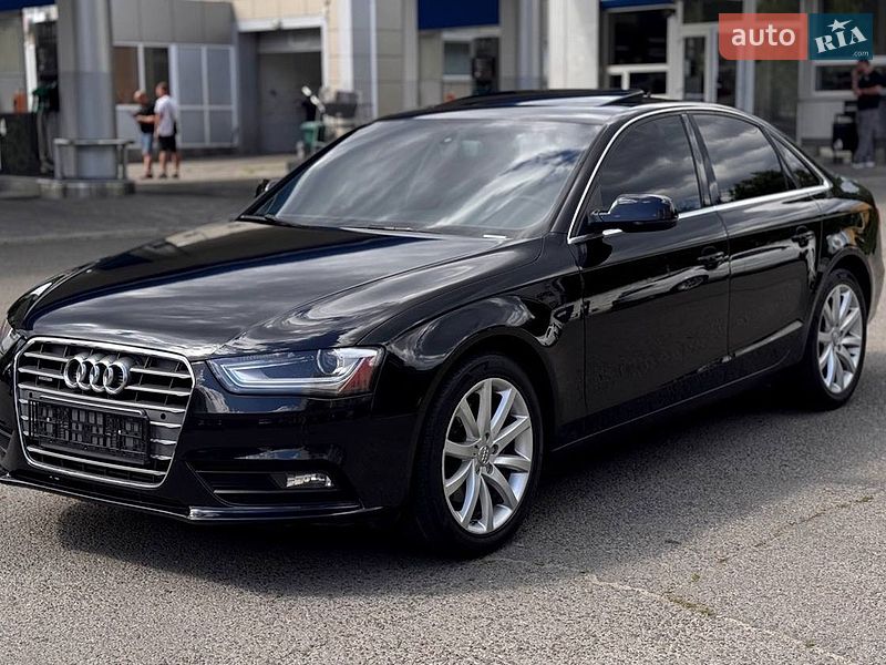 Седан Audi A4 2013 в Одессе