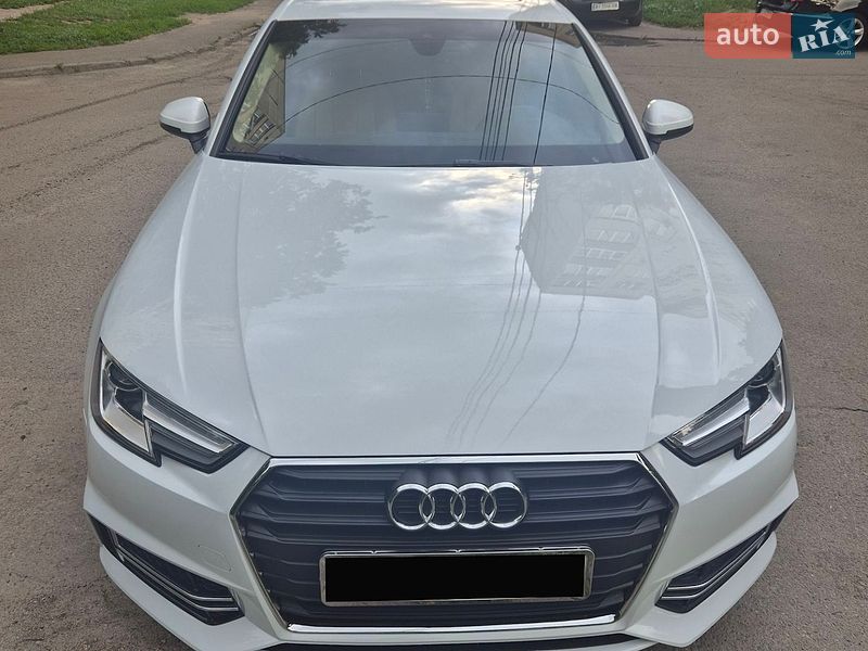 Audi A4 2017 Audi A4 2017