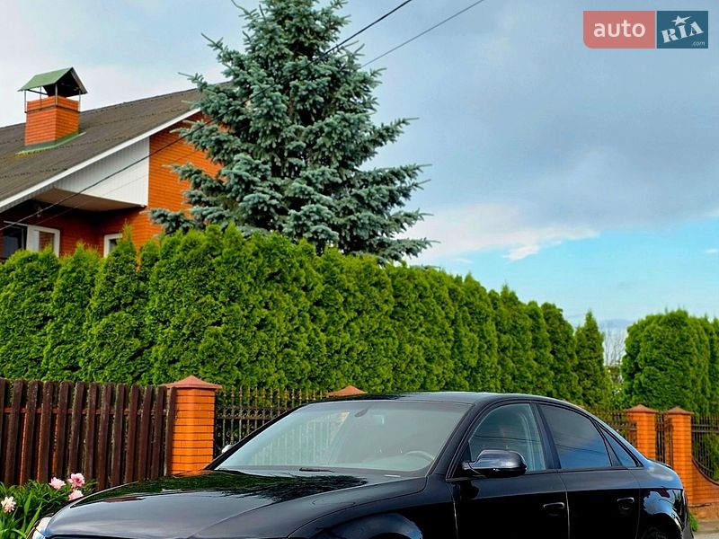 Седан Audi A4 2012 в Вінниці