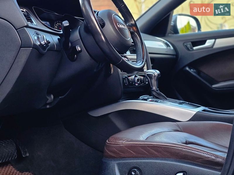 Седан Audi A4 2012 в Вінниці
