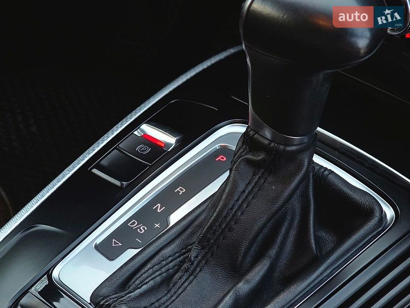 Седан Audi A4 2012 в Вінниці