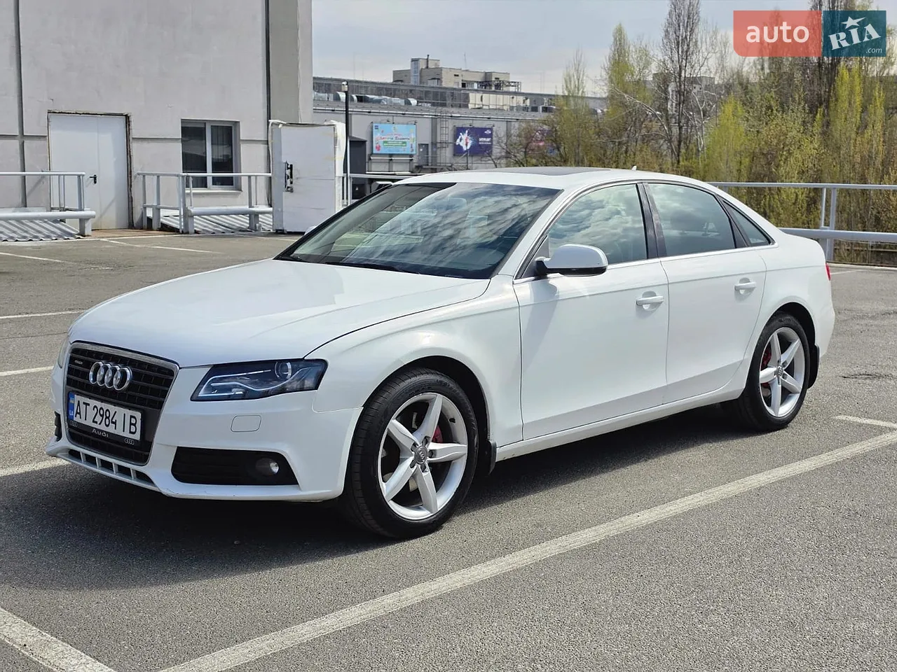 2011 Audi A4 - мініатюра 33