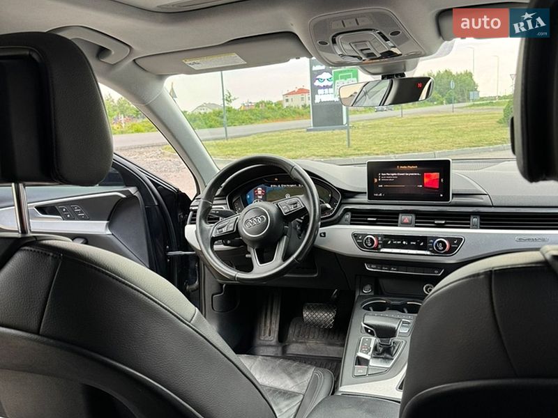 Седан Audi A4 2017 в Львове