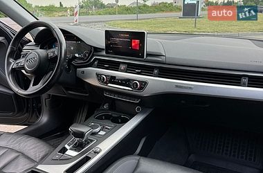 Седан Audi A4 2017 в Львове
