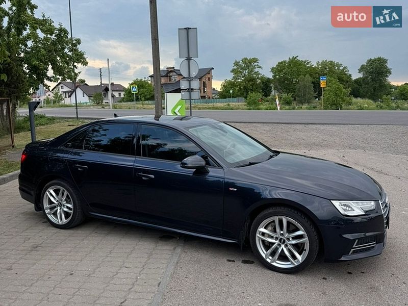 Седан Audi A4 2017 в Львове