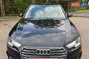 Седан Audi A4 2017 в Львове