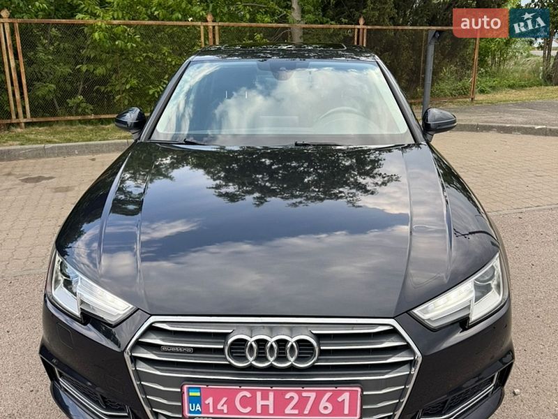 Седан Audi A4 2017 в Львове