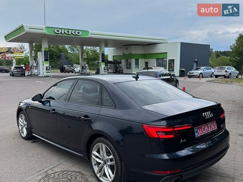 Седан Audi A4 2017 в Львове