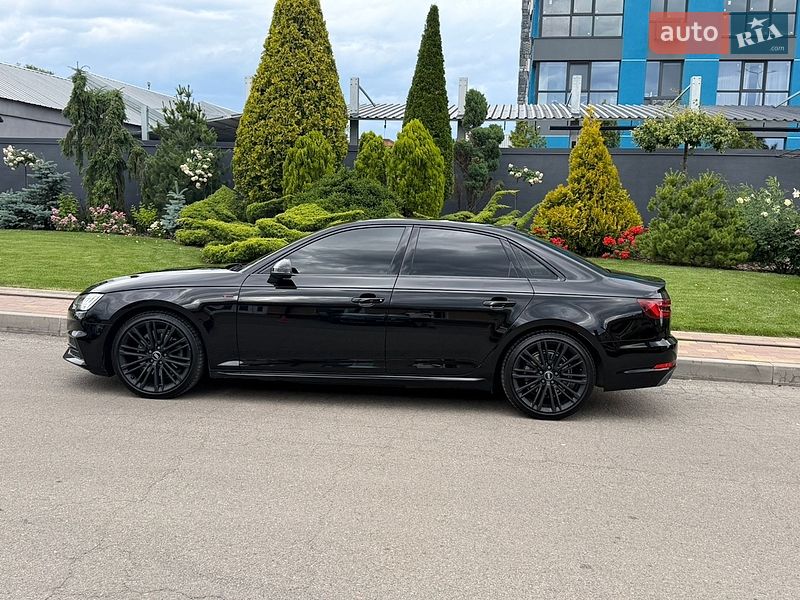 Седан Audi A4 2018 в Днепре