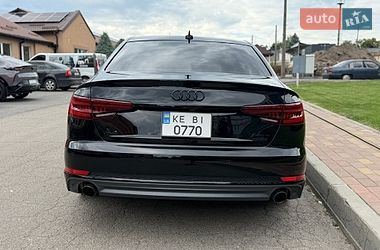 Седан Audi A4 2018 в Днепре