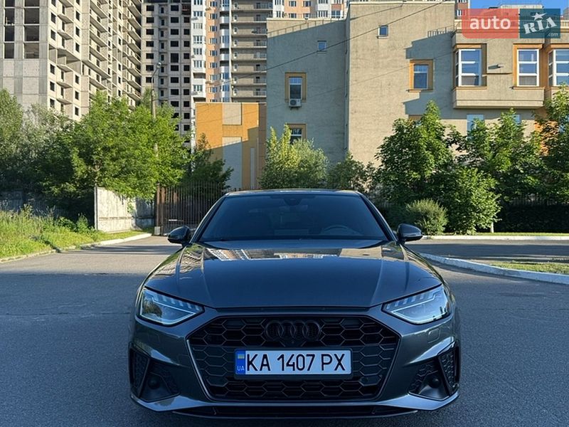 Седан Audi A4 2020 в Киеве