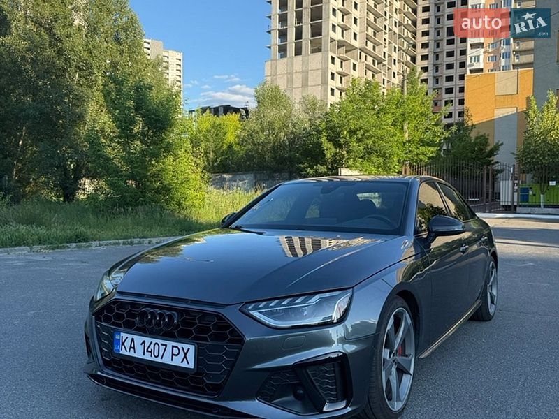 Седан Audi A4 2020 в Киеве