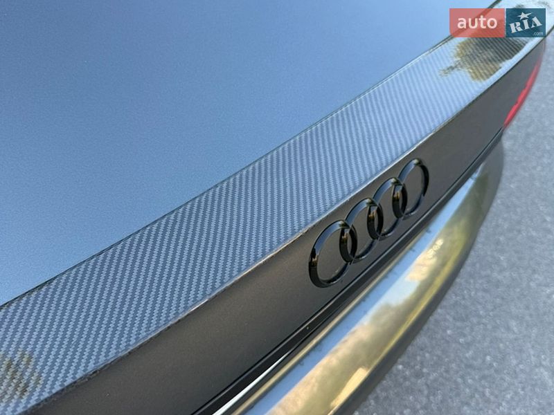 Седан Audi A4 2020 в Києві
