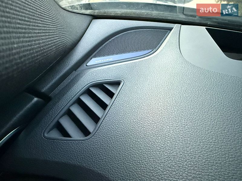 Седан Audi A4 2020 в Киеве