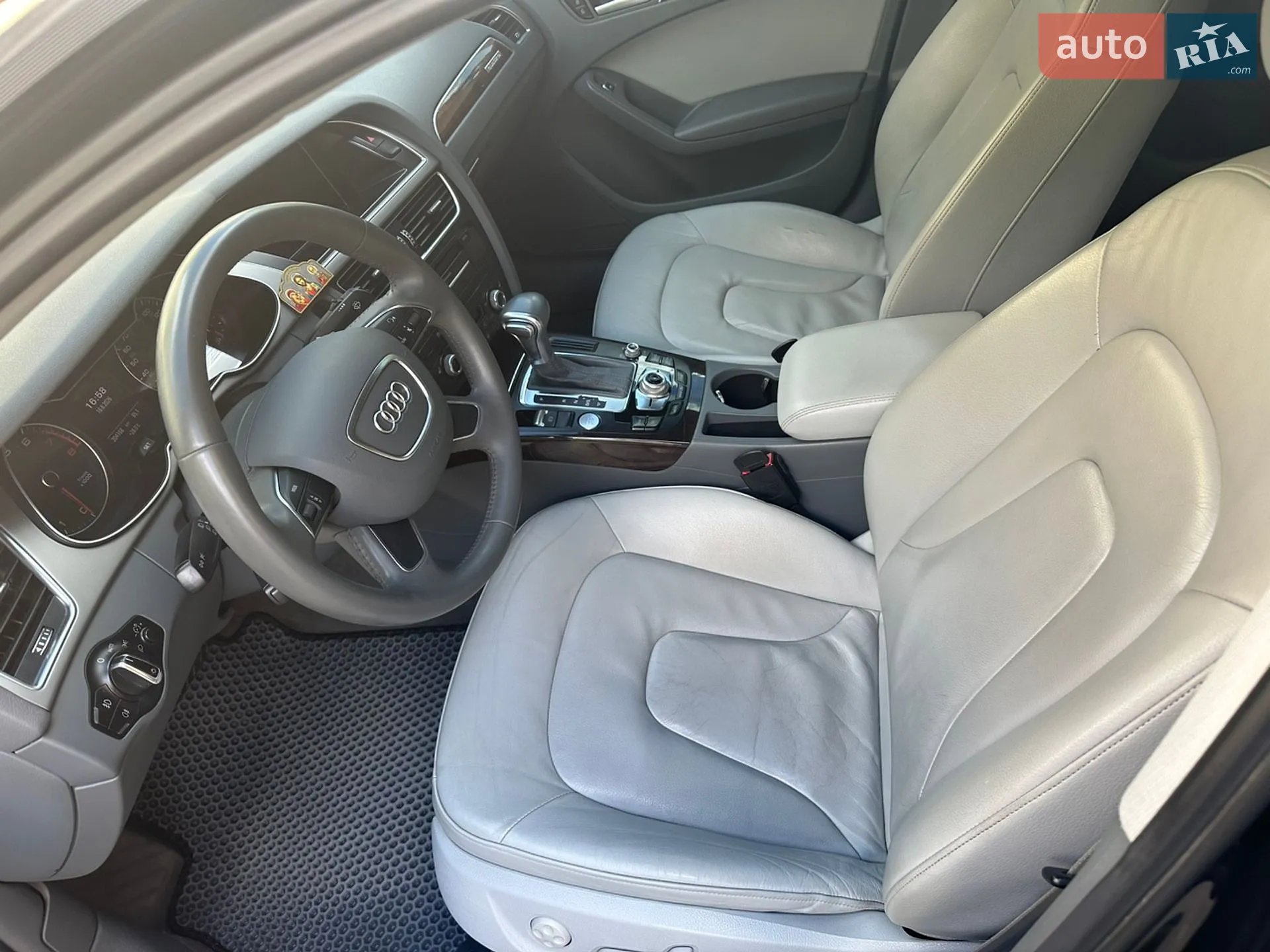 2013 Audi A4 - мініатюра 19