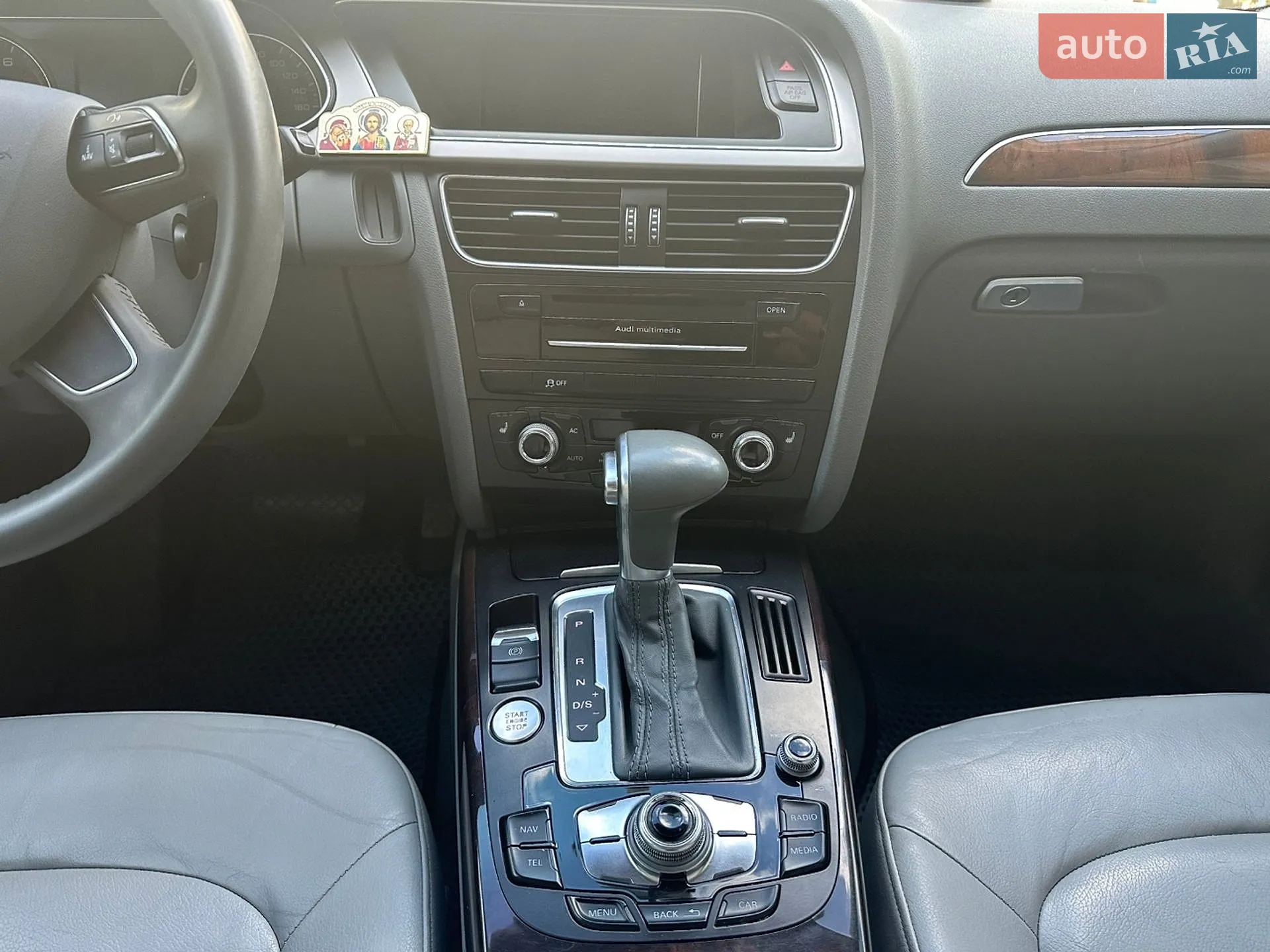 2013 Audi A4 - мініатюра 23