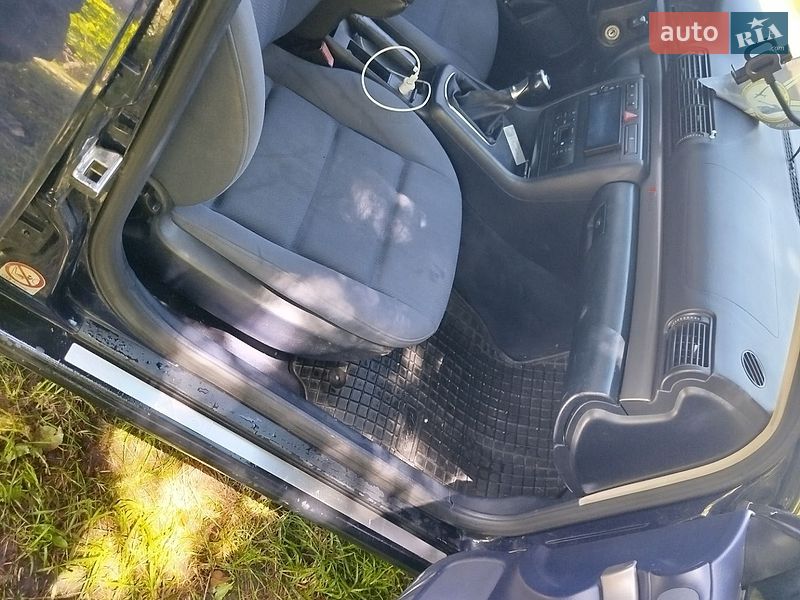 Седан Audi A4 2000 в Краснокутске
